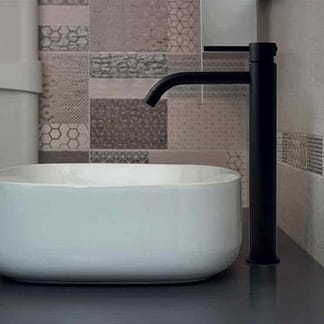 Miscelatore lavabo LIGHT canna alta rubinetteria bagno nera opaca